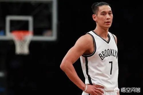 NBA自由市场开放许久，林书豪无人问津，在台湾演讲时几度落泪，大家怎么看待此事？