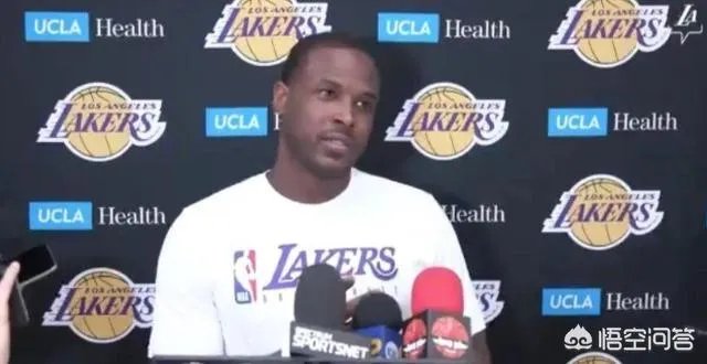 维特斯在加盟湖人后，表示：自己跟詹姆斯就像家人一样。他是在套近乎吗？