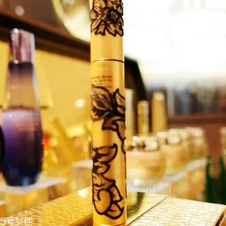 赫莲娜睫毛膏有哪几款 选择睫毛膏窍门