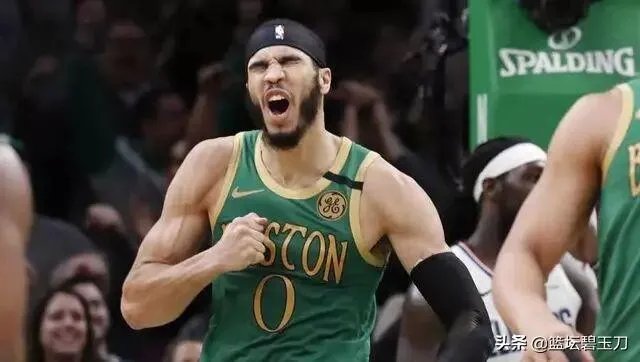 面对快船砍下39分，塔图姆这个赛季有多强？